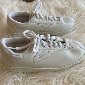 TRETORN athletic shoes